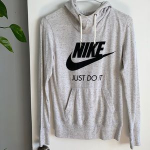 Women’s Nike Sweatshirt